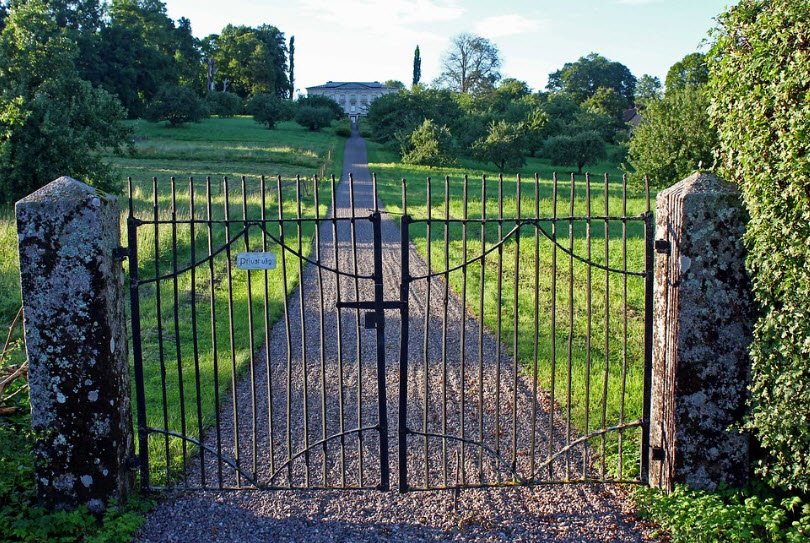 Ulvåsa Slott, Sweden
